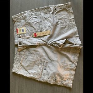 KHAKIS & CO CLASSIC SHORTS